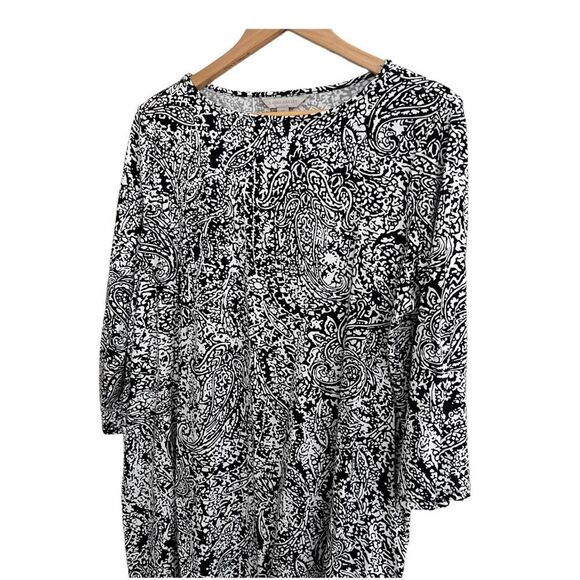 😊3/$30 Laura Ashley 1X B&W paisley tunic top. Buttery soft! - Picture 5 of 9